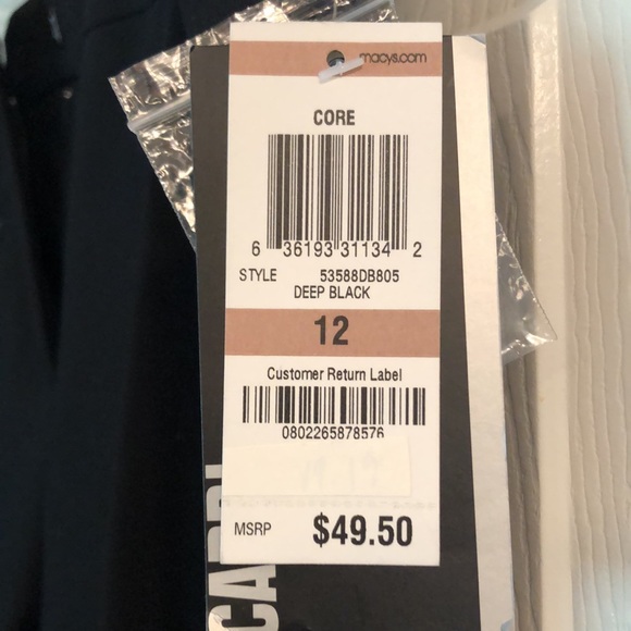 Capris - Picture 3 of 4